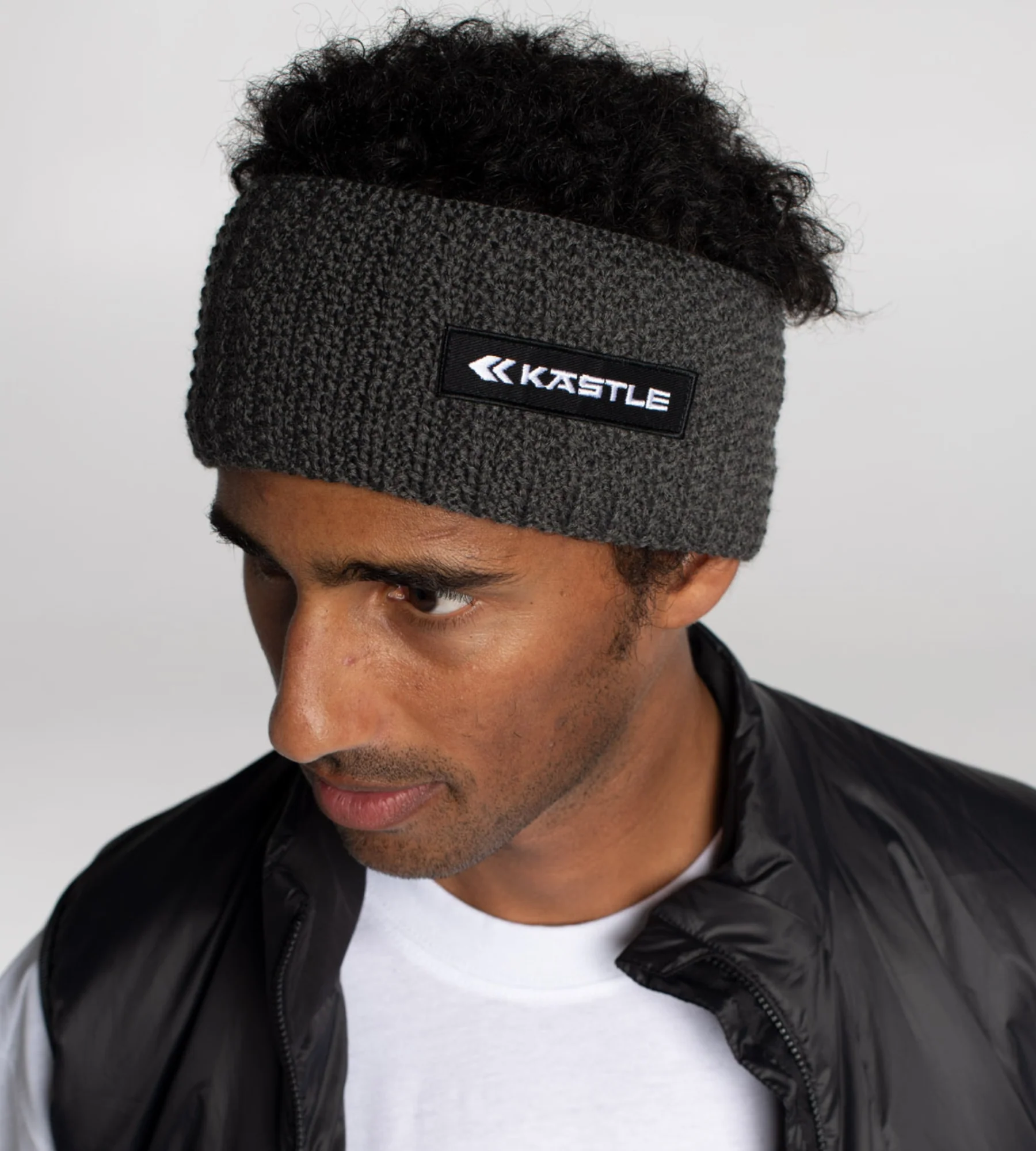 KNITTED LOGO HEADBAND - Image 2
